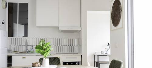 Fully-equipped kitchen