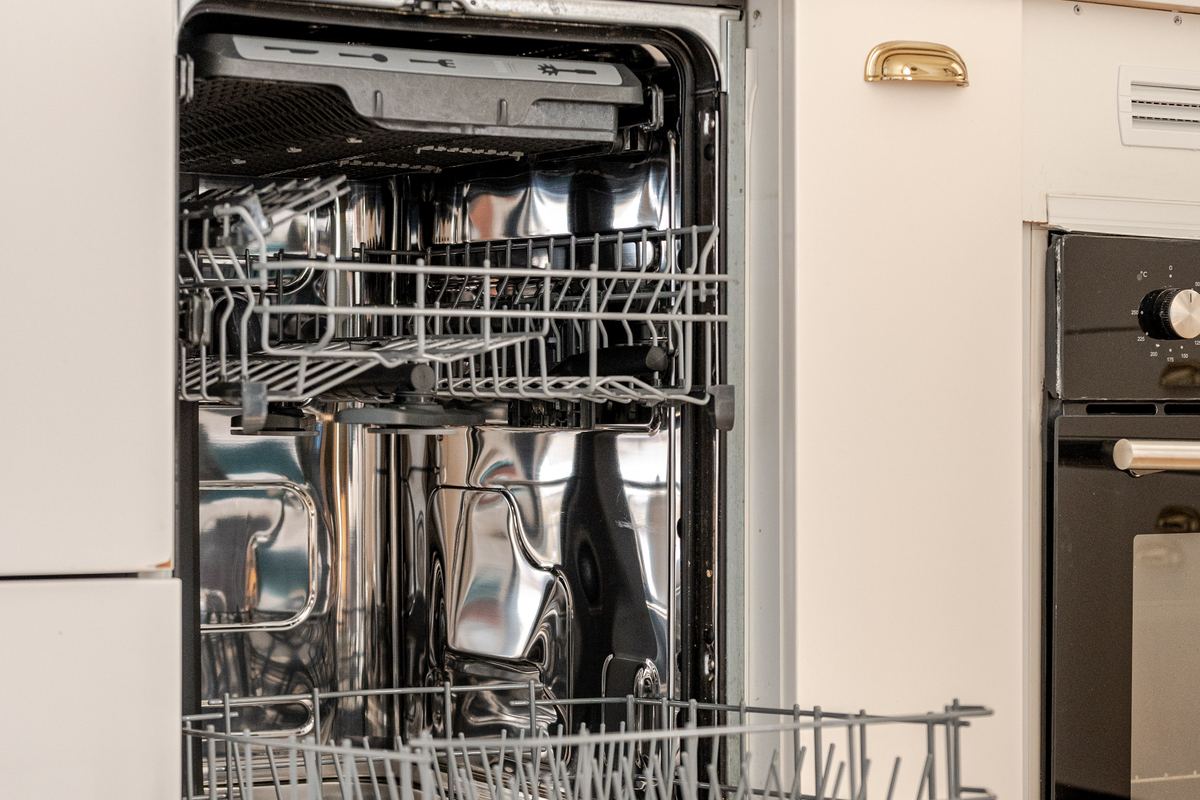 Kitchen with dishwasher and oven